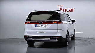 KIA CARNIVAL 2023