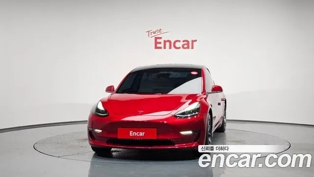 TESLA MODEL 3 2020