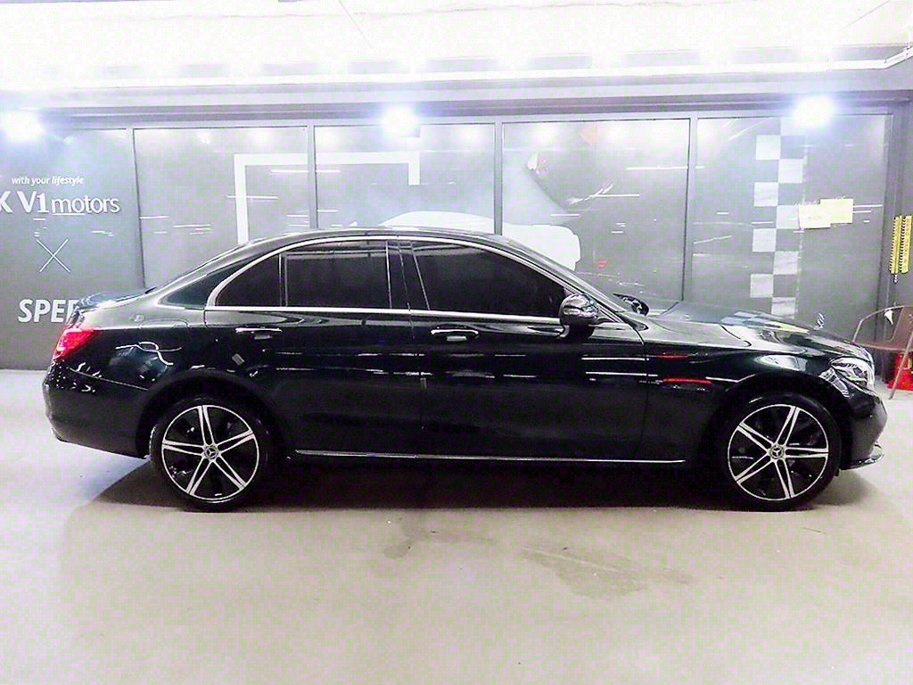 MERCEDES BENZ C-CLASS W205 2019