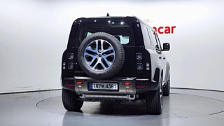 LAND ROVER DEFENDER L663 2024