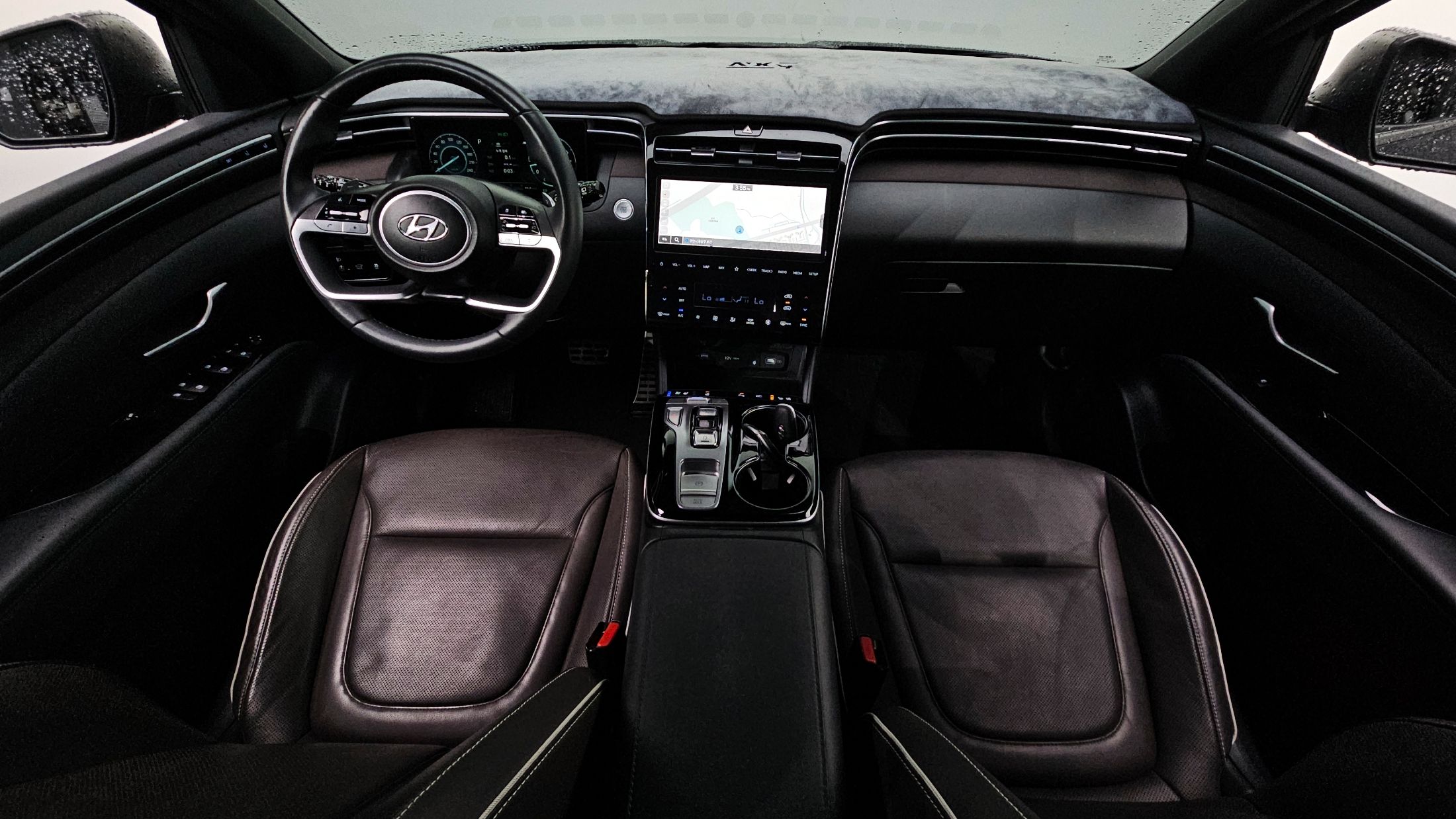 HYUNDAI TUCSON NX4 2021