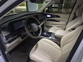 KIA CARNIVAL 2022