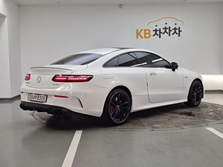 MERCEDES BENZ E-CLASS W213 2022