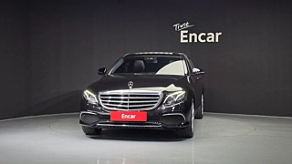 MERCEDES BENZ E-CLASS W213 2019