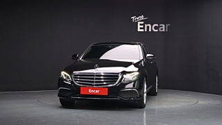 MERCEDES BENZ E-CLASS W213 2019