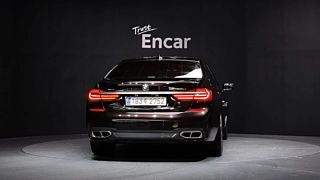 BMW 7-SERIES G11 2018