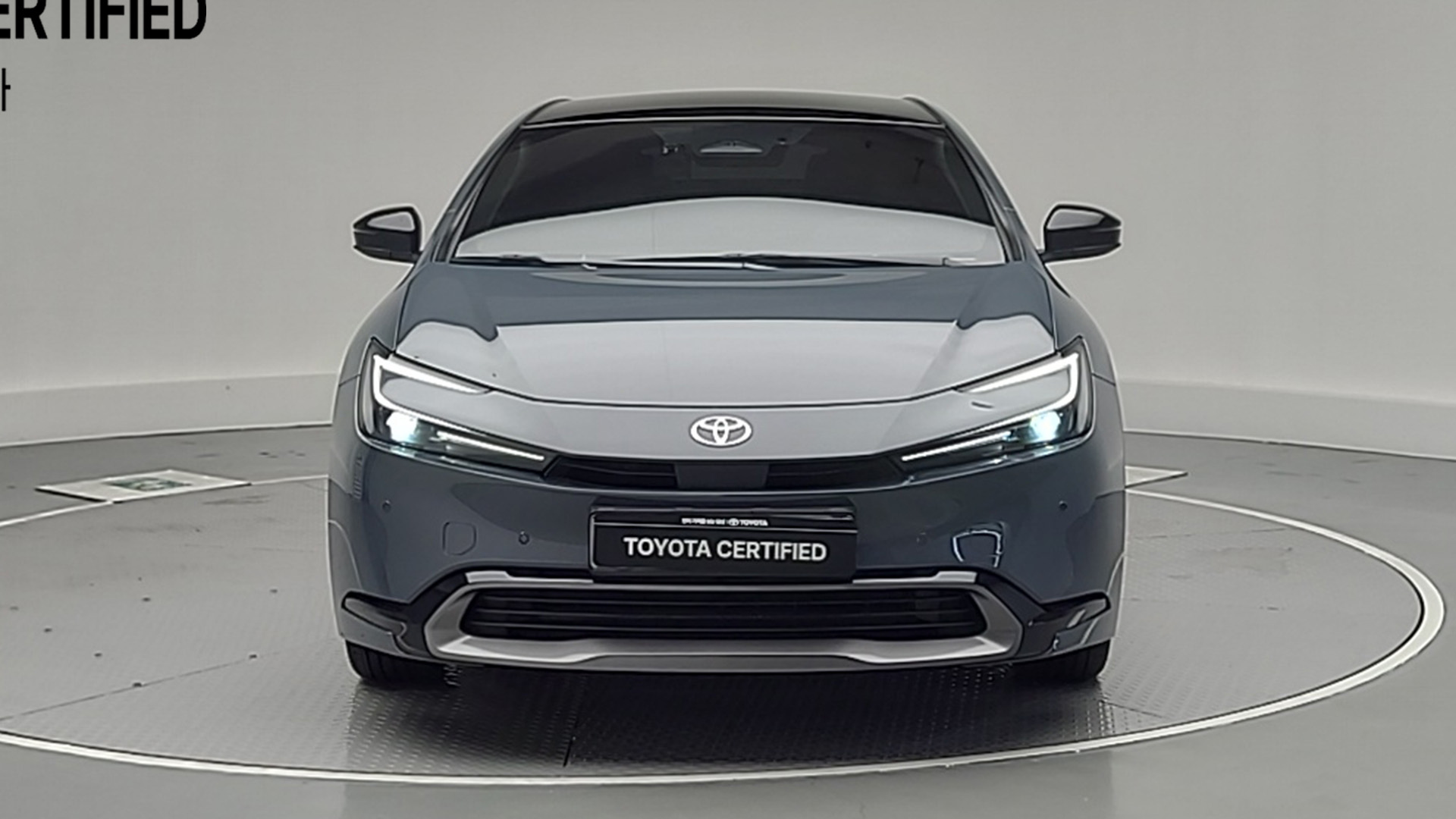 TOYOTA PRIUS 2023