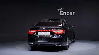 HYUNDAI GRANDEUR HG 2016
