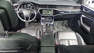 AUDI A7 4K 2021