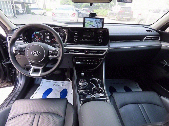 KIA K5 HYBRID 2020
