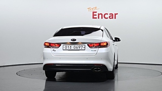 KIA K5 2016