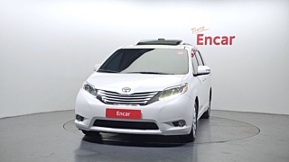 TOYOTA SIENNA 2015