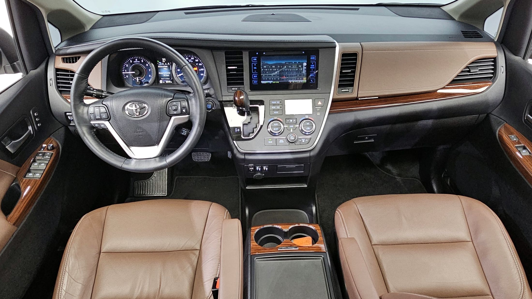 TOYOTA SIENNA 2015