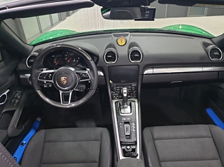 PORSCHE 718 BOXSTER 2023