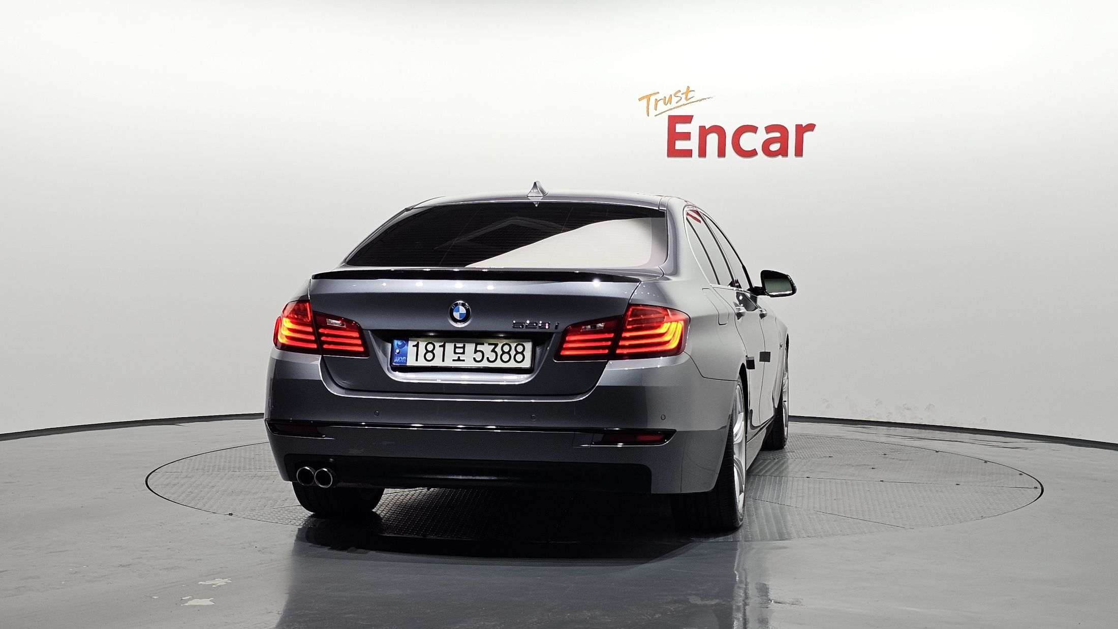 BMW 5-SERIES F10 2014