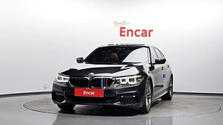 BMW 5-SERIES G30 2017