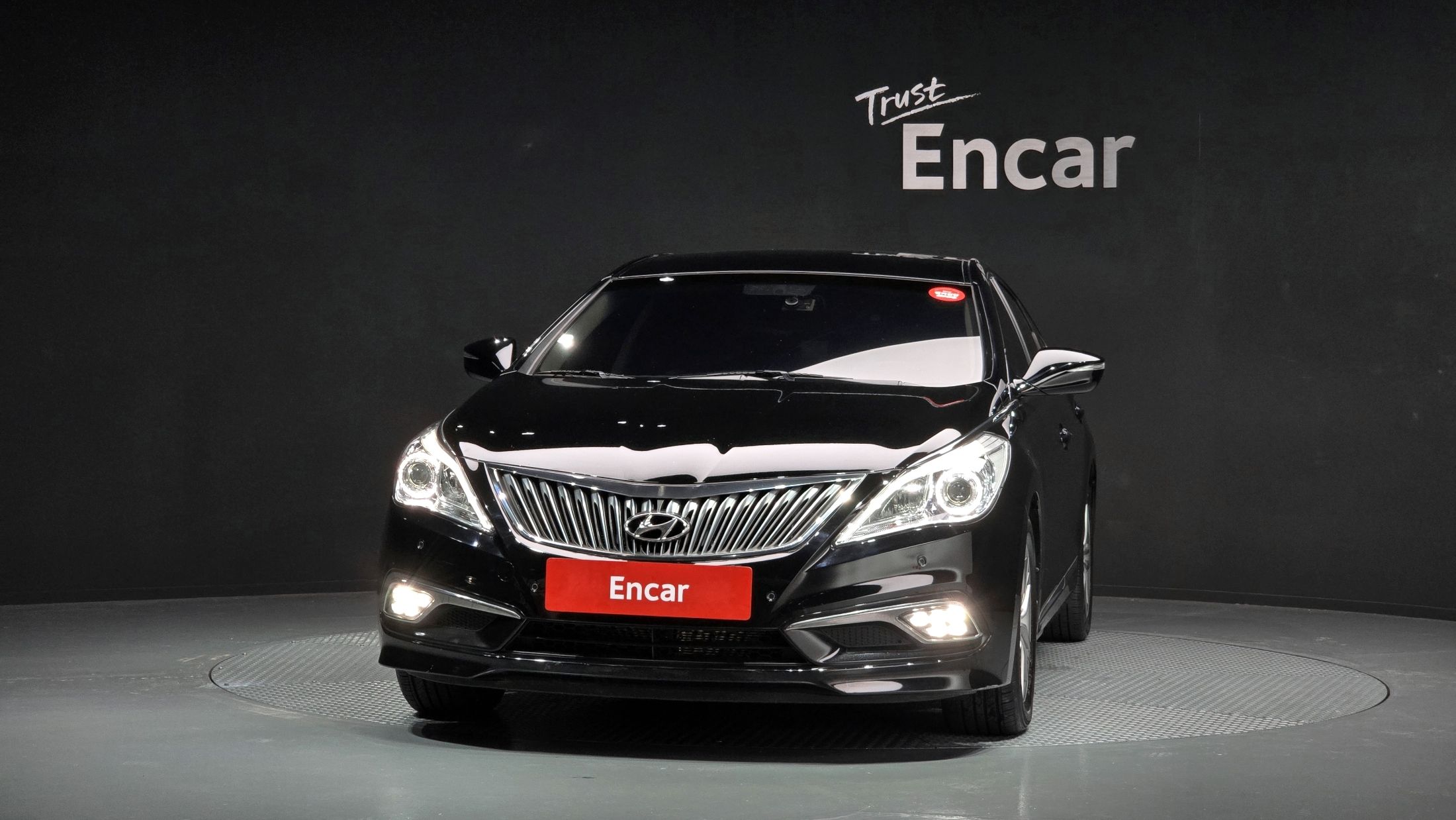 HYUNDAI GRANDEUR HG 2016
