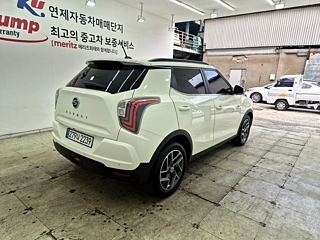SSANGYONG TIVOLI VERY NEW 2022