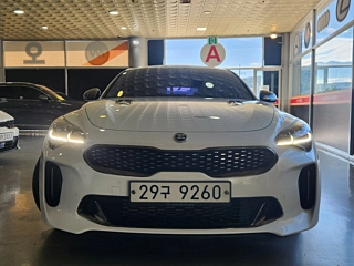 KIA STINGER 2018