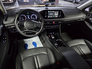 HYUNDAI SONATA DN8 2019