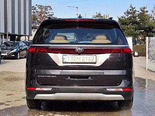 KIA CARNIVAL 2021
