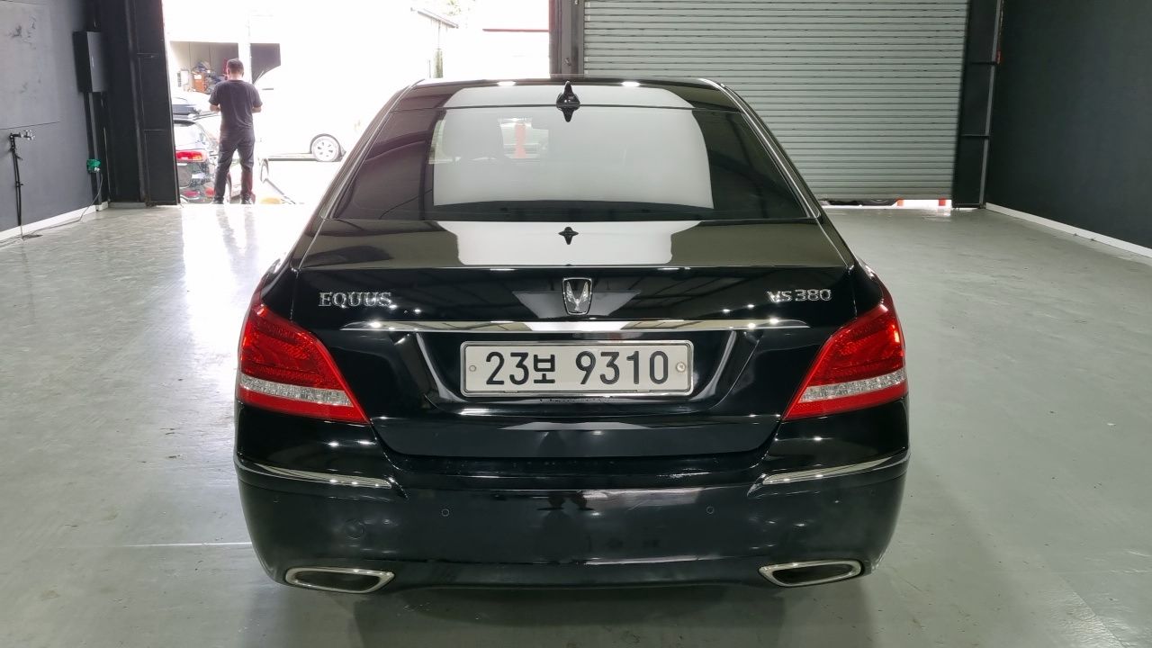 HYUNDAI EQUUS NEW 2010