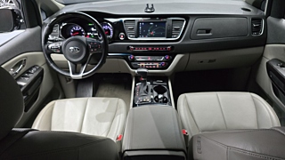 KIA CARNIVAL 2017