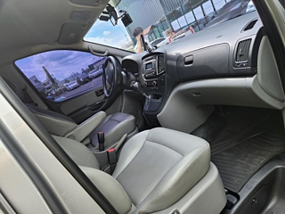 HYUNDAI STAREX GRAND 2017