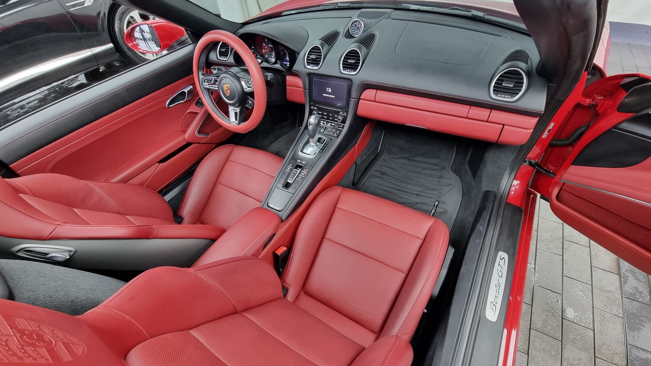 PORSCHE 718 BOXSTER 2019