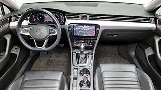 VOLKSWAGEN PASSAT GT B8 2021