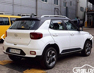 HYUNDAI VENUE 2024