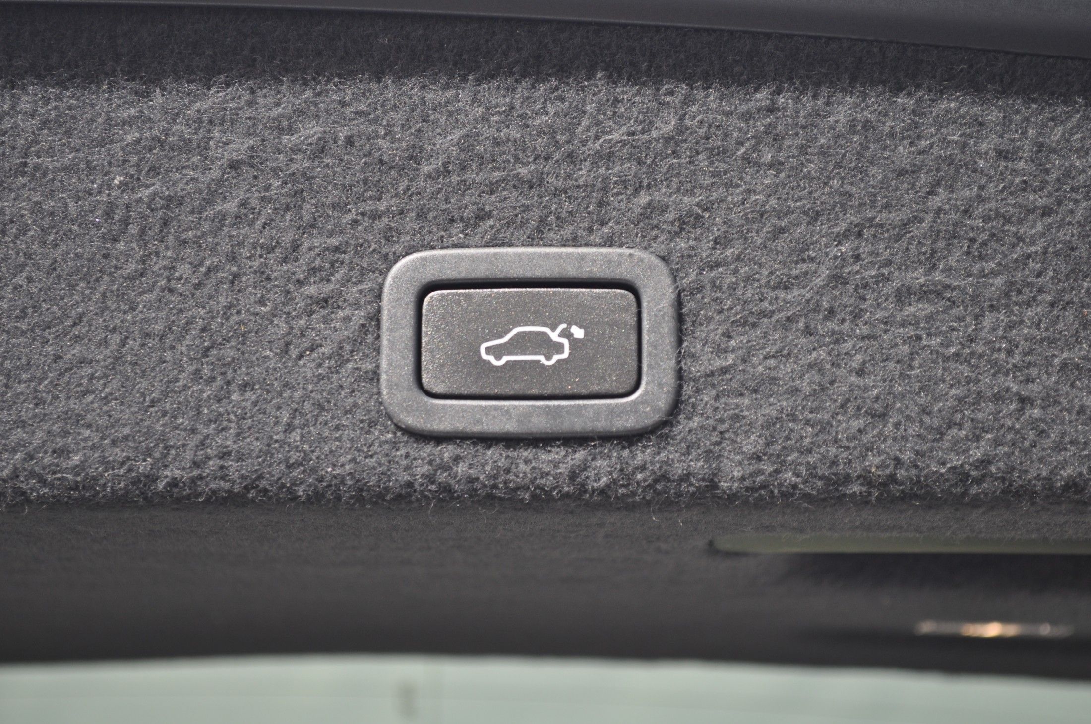 VOLVO XC60 2016