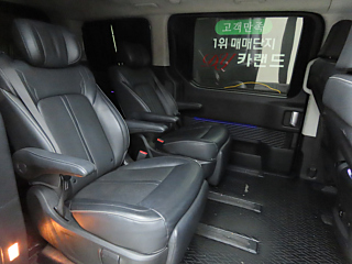 HYUNDAI STARIA 2023