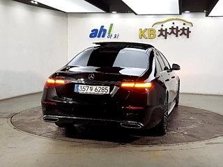 MERCEDES BENZ S-CLASS W223 2021
