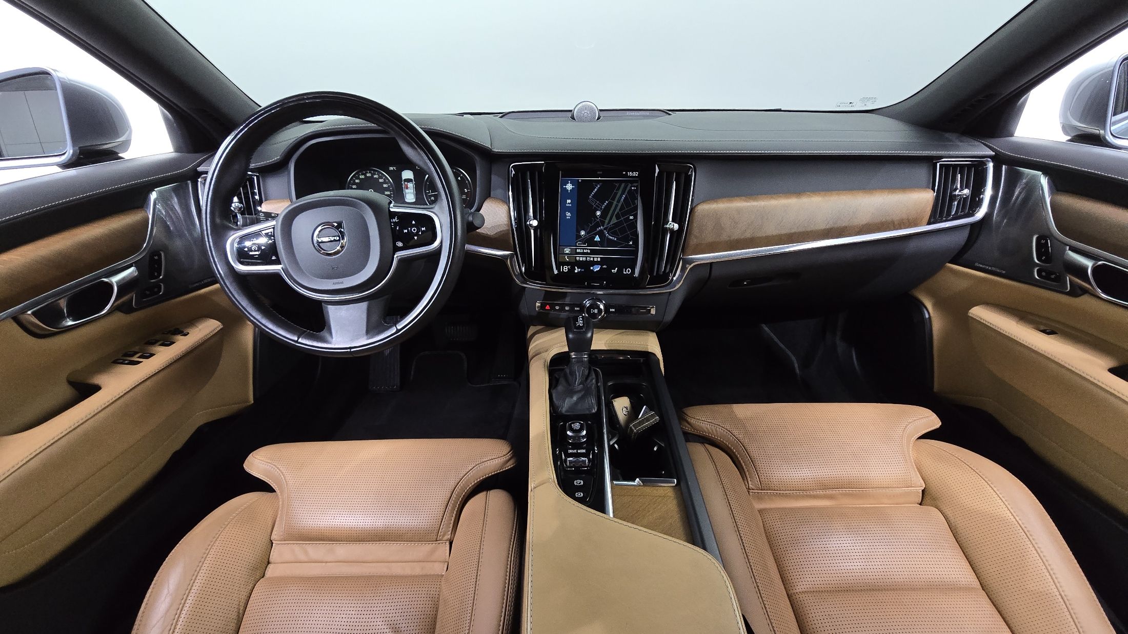 VOLVO S90 2019