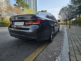BMW 5-SERIES G30 2023