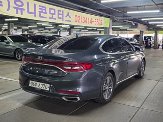 HYUNDAI GRANDEUR IG HYBRID 2017