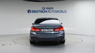 BMW 5-SERIES F10 2017