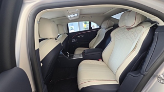 BENTLEY FLYING SPUR 2024