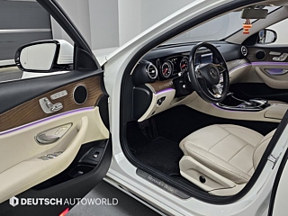 MERCEDES BENZ E-CLASS W213 2017