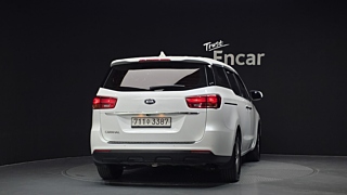 KIA CARNIVAL 2018