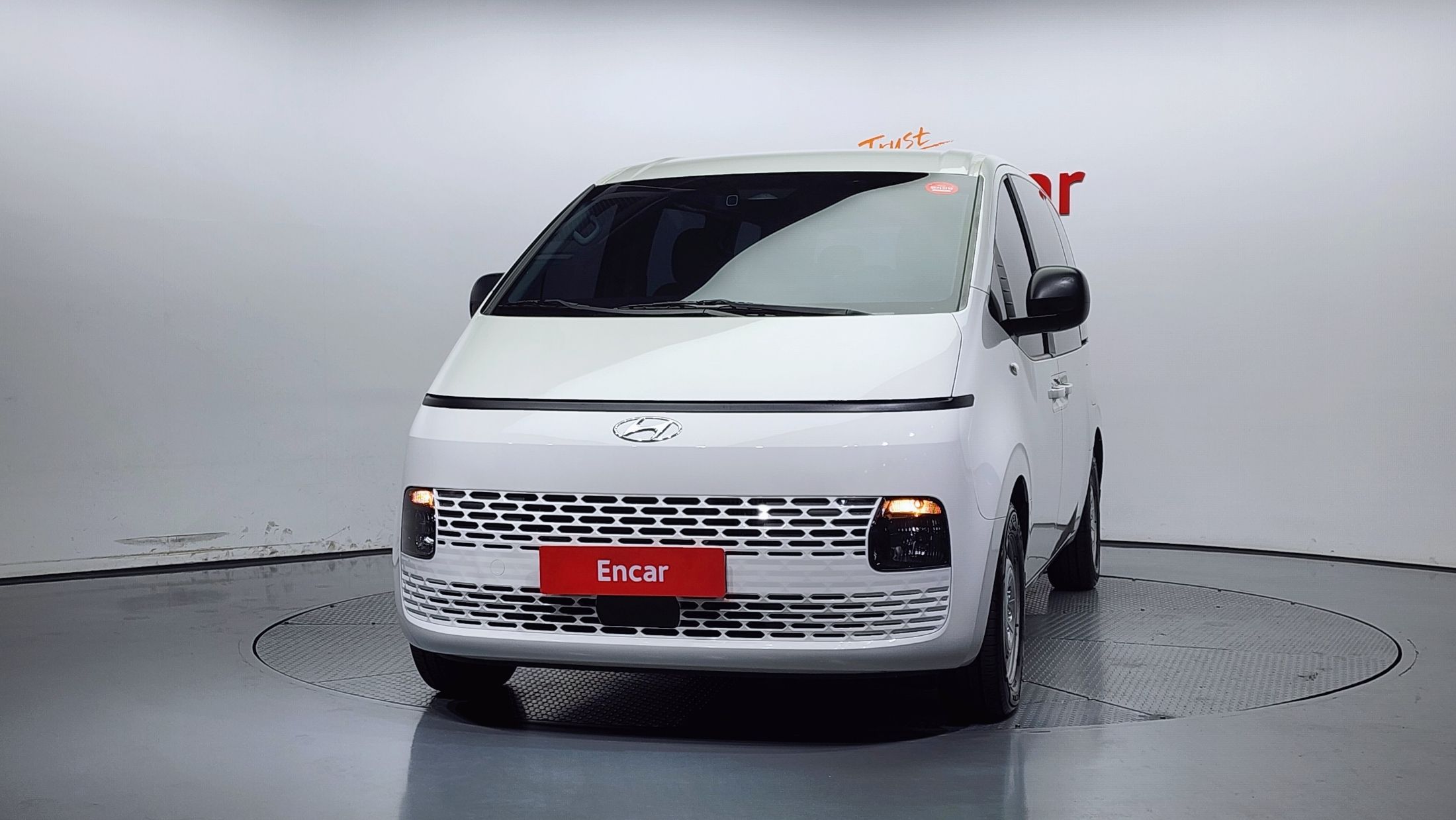 HYUNDAI STARIA 2022