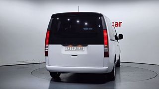 HYUNDAI STARIA 2022
