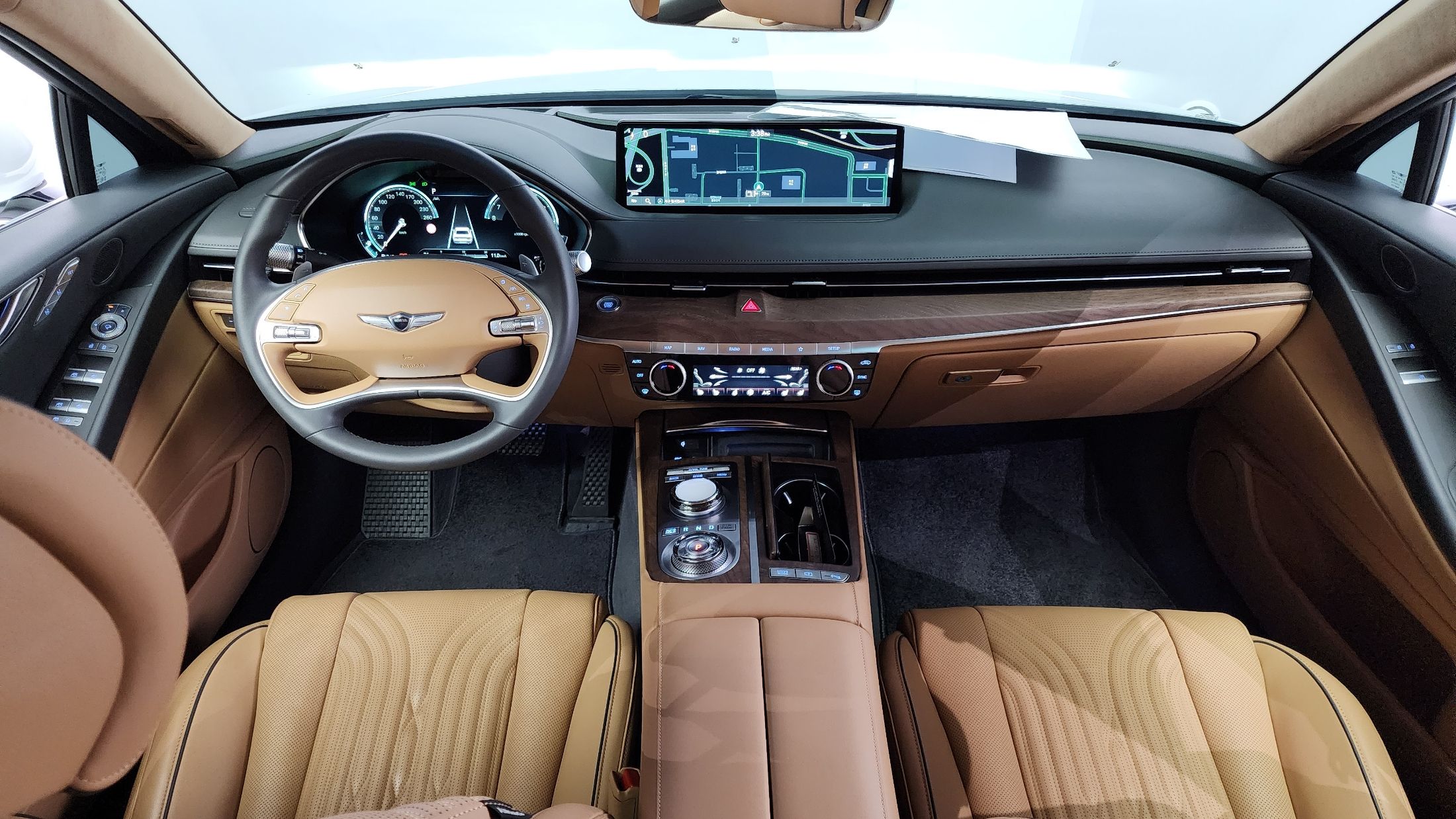 GENESIS G80 RG3 2023