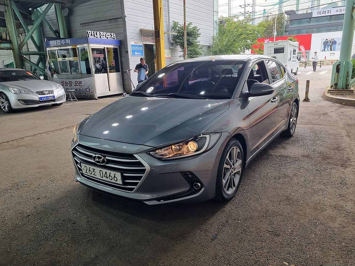HYUNDAI AVANTE AD 2016