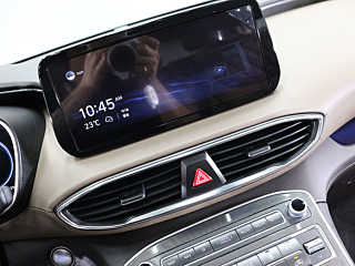 HYUNDAI SANTAFE 2020