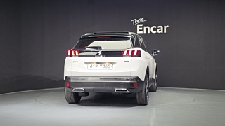 PEUGEOT 3008 2019
