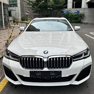BMW 5-SERIES G60 2023