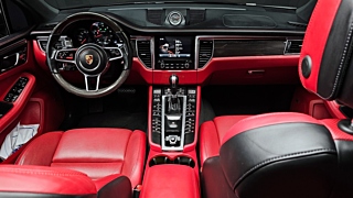 PORSCHE MACAN 2016