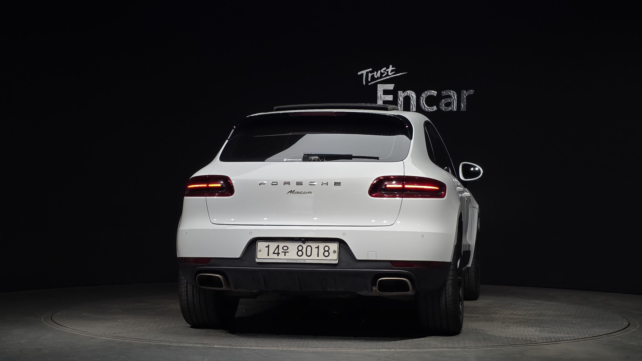PORSCHE MACAN 2018